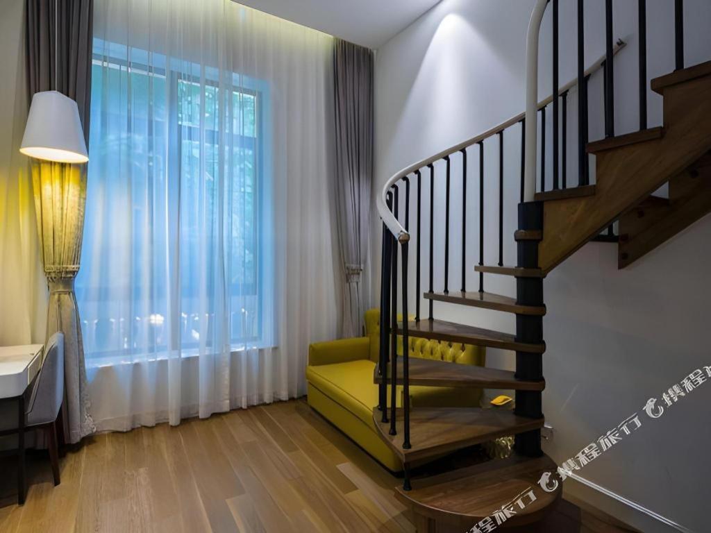 Hotel Jinchen 3*