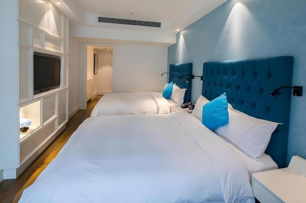 Jinchen Hotel 3*