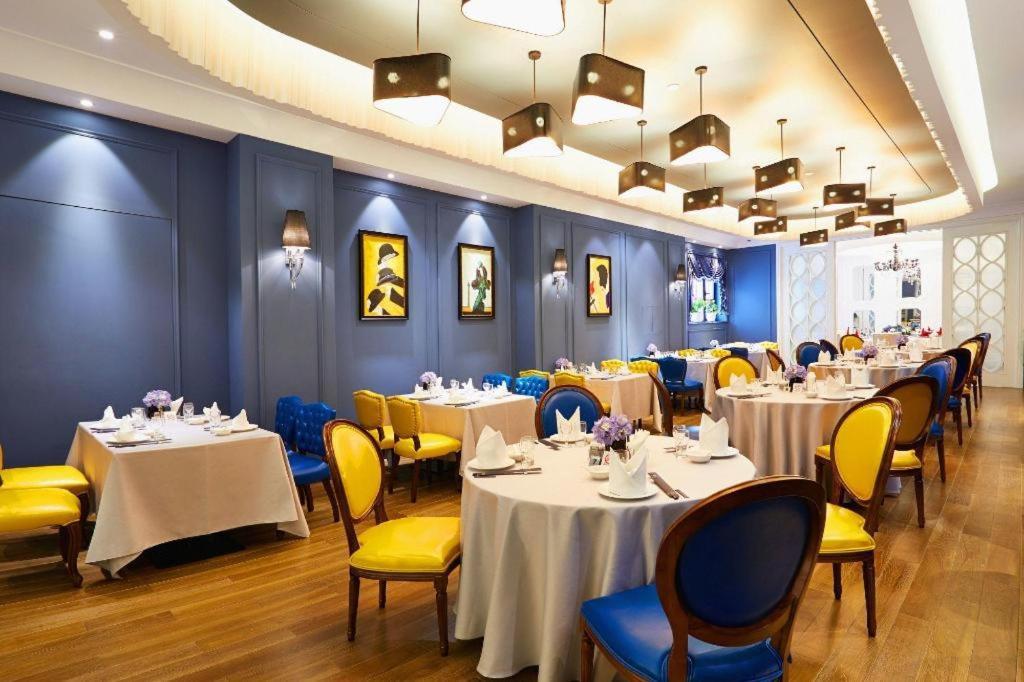 Jinchen Hotel 3*